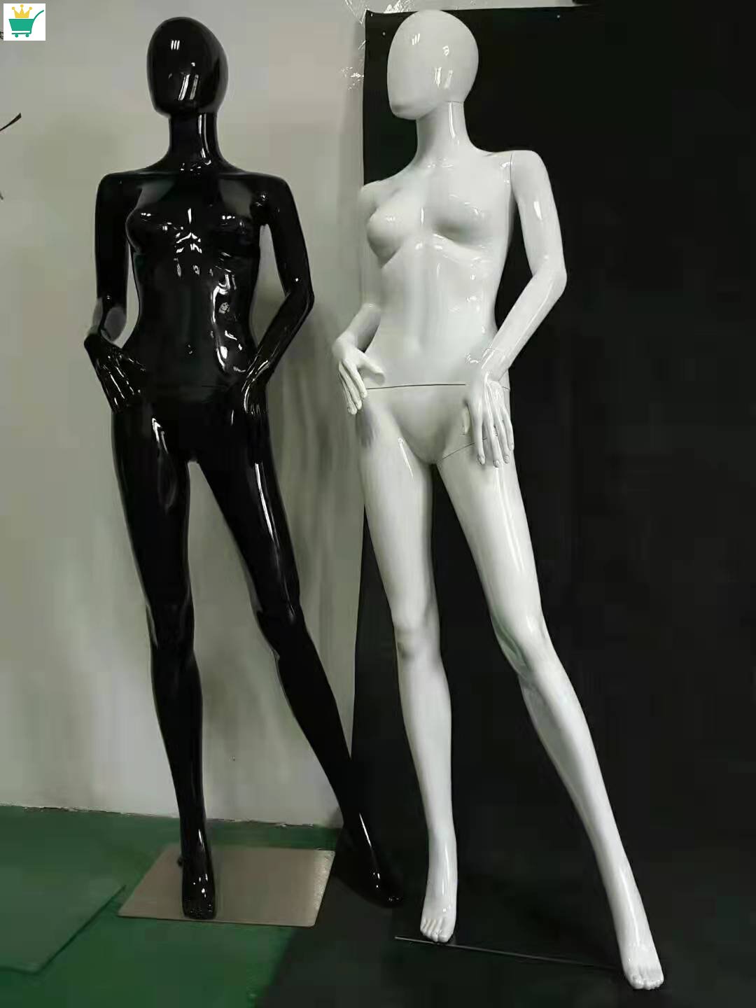 The advantages of our eco-friendly plastic mannequins